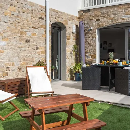 Appartement Les Terrasses De La Plage-2 By Interhome Quiberon